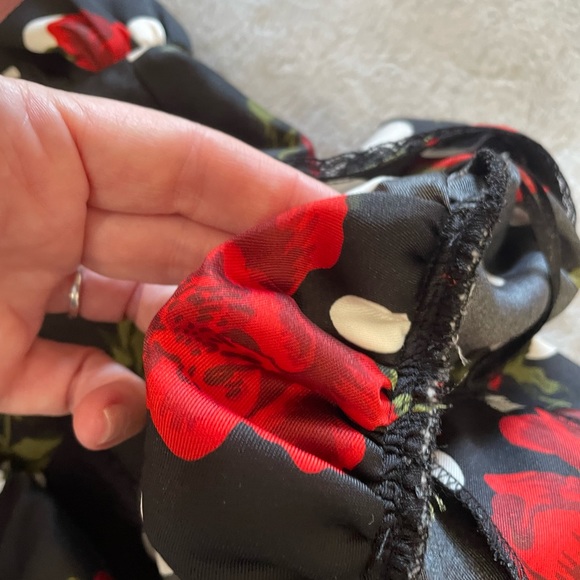 Zara Rose Blouse - Picture 9 of 9